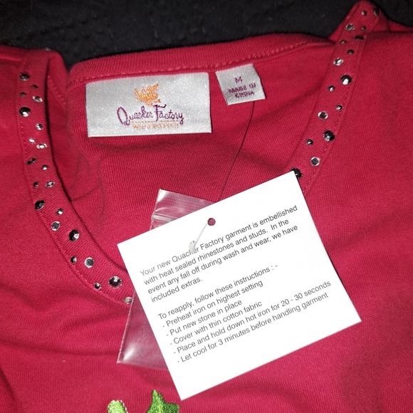 NWT Ready for Gifting! Med Quaker Factory Party Girl t in Gem Stocking - Picture 10 of 12